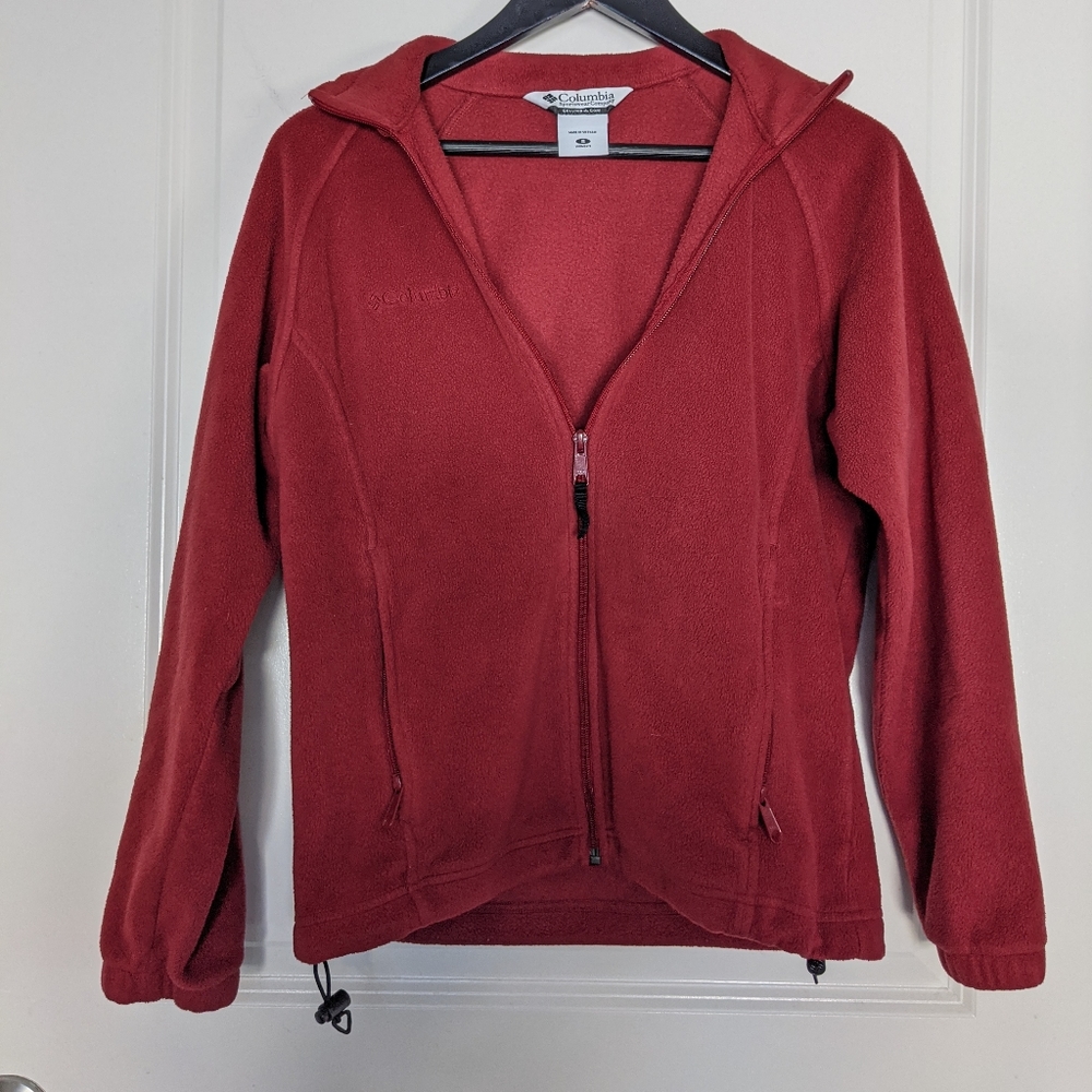 COLUMBIA RED JACKET